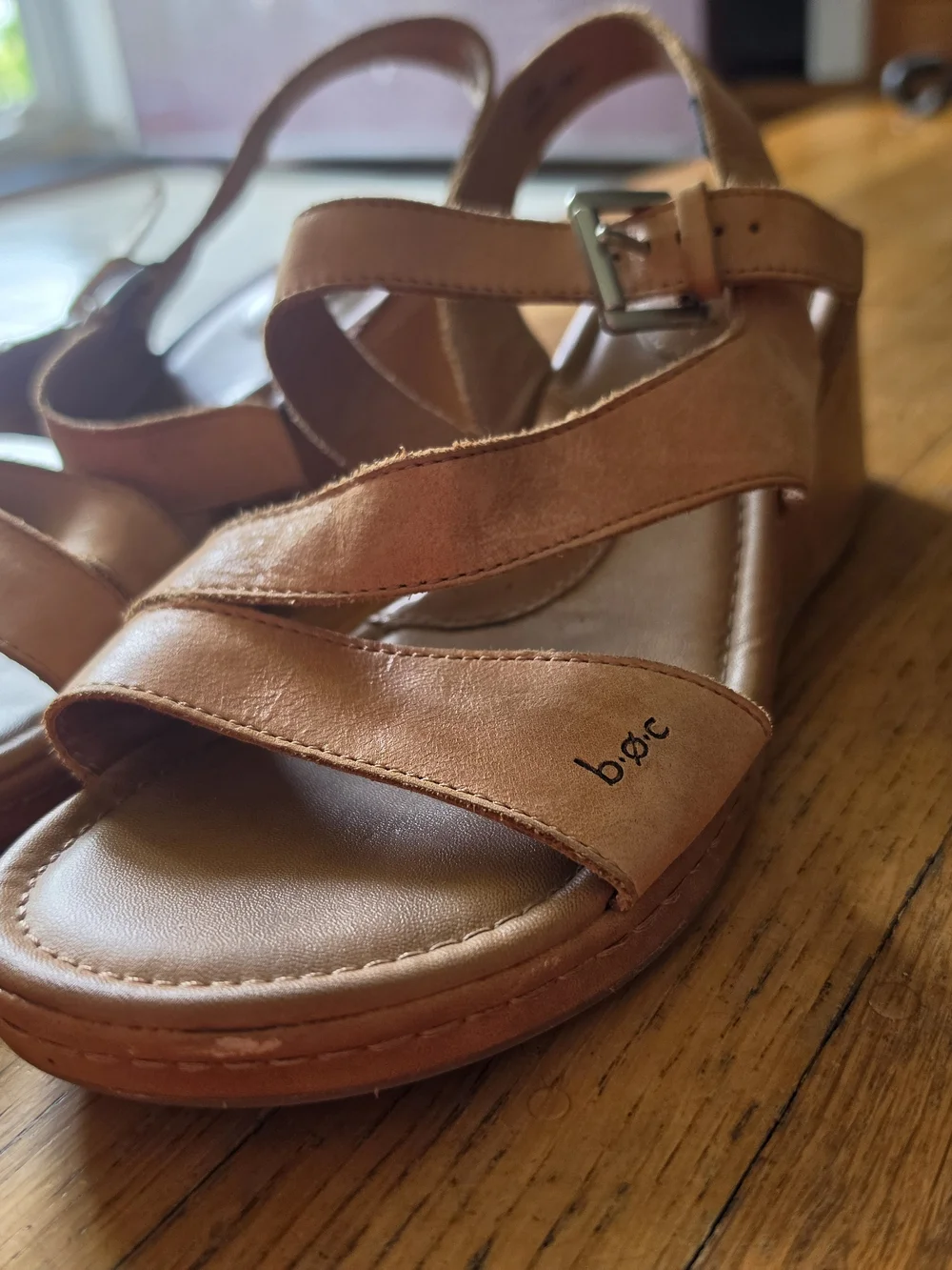 b.o.c Tan Leather Platform Sandals